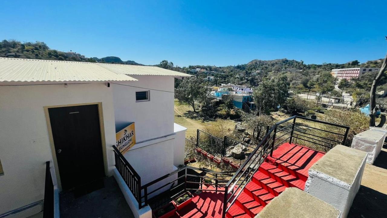 Bed and Breakfast Shikhar Bunglow - A Stunning Valley View Bungalow In Маунт-Абу Екстер'єр фото